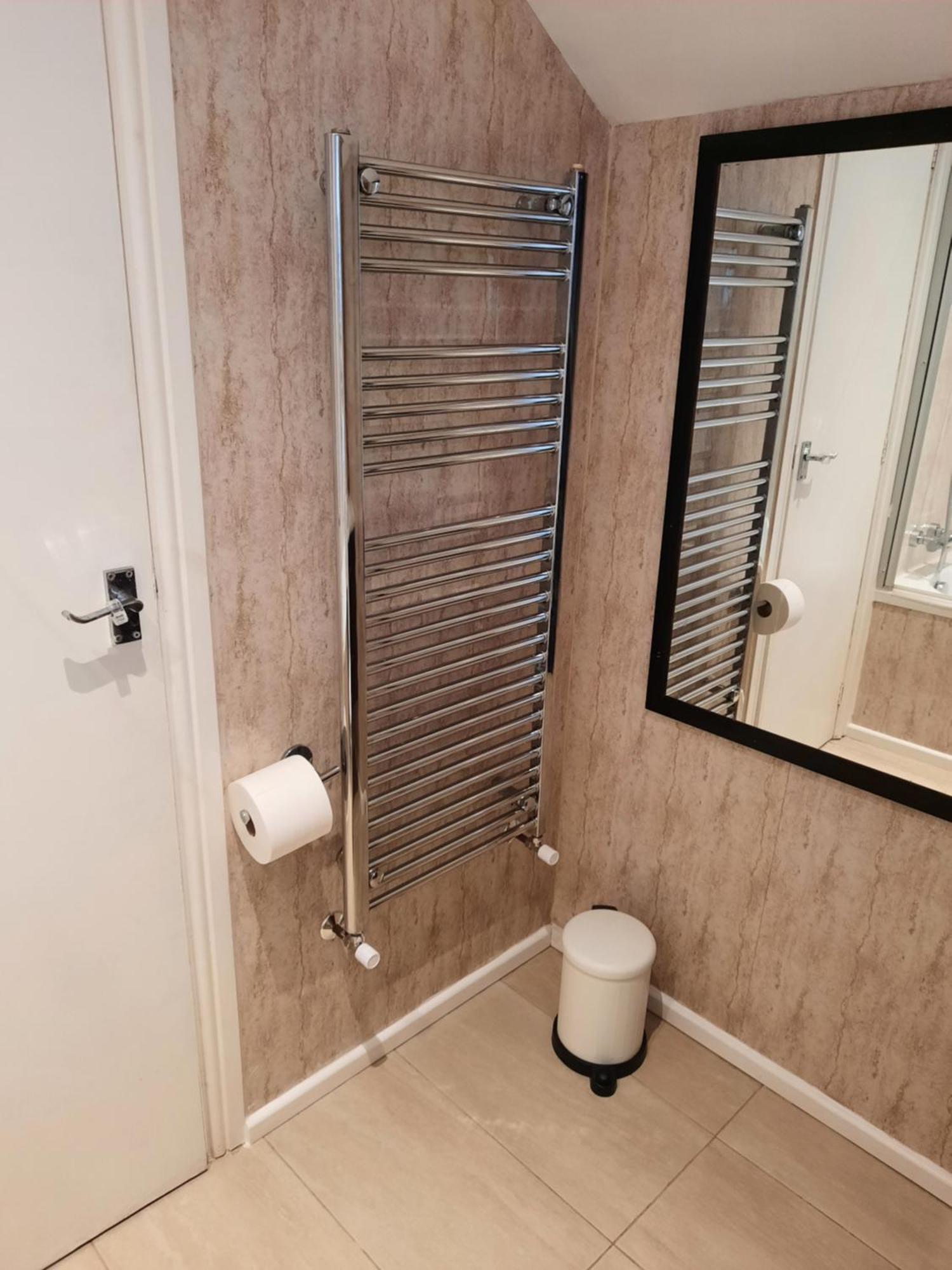 Lovely Home With Full En-Suite Double Bed Rooms Reading Exterior photo